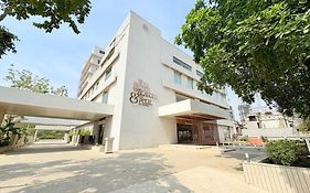 The Parterre - Sg Highway Ahmedabad